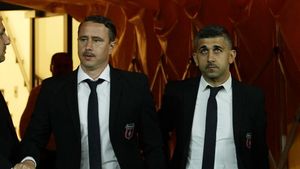 Mache a greșit din nou numărătoarea. Gardoș este apt pentru meciul cu FC Vaslui, deși Reghe îi anunțase absența