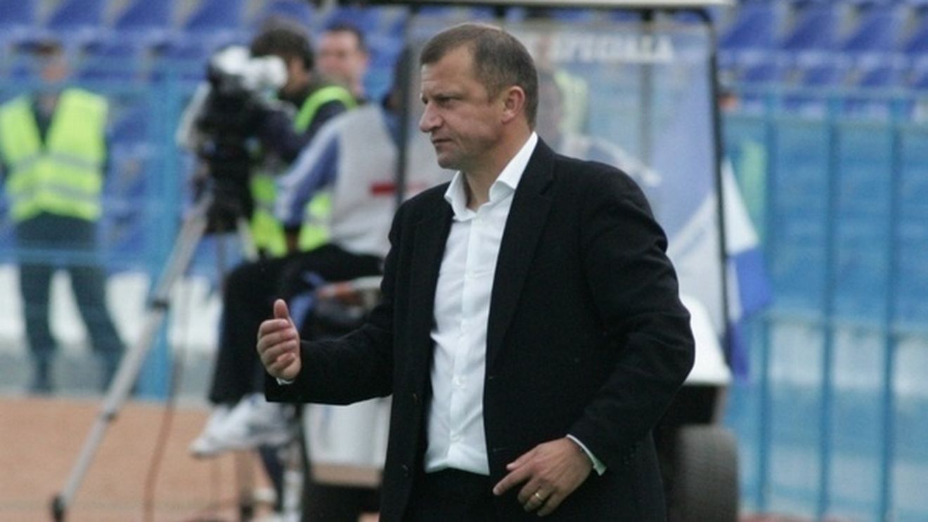 Și Oțelul atacă arbitrajul!** 'Aveam 7 puncte în plus dacă arbitrii erau corecți'