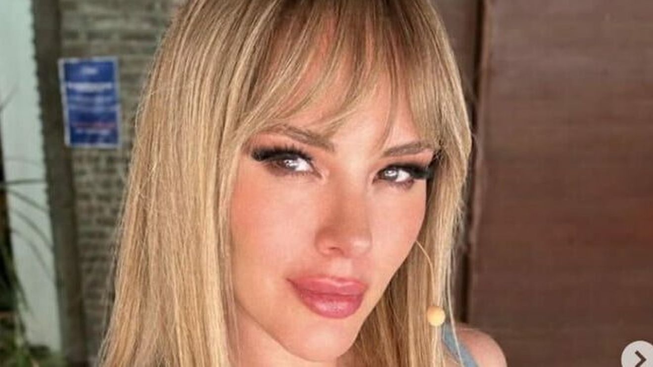 „Dumnezeu a fost inspirat de frumusețea ta”. Miroslava i-a fascinat pe telespectatorii Champions League cu apariția ei cu decolteu adânc