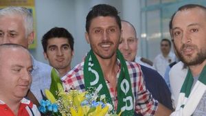 Mircea Lucescu, surprins de alegerile lui Marica și a lui Torje: "Acolo au ajuns? Asta e valoarea fotbalului românesc"