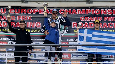 Ionel Pascotă, rege al motociclismului în România și Bulgaria. Pilotul a terminat sezonul în stil de mare campion și a ajuns la 40 de titluri supreme