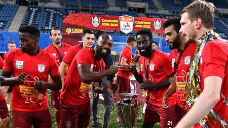 „Lipitori care stau într-un loc călduț”. A primit un salariu cum nu a mai existat în România, 57.000 de euro pe lună, și dă verdictul despre societatea care l-a plătit