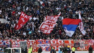 Meci de risc maxim. Englezii, avertizați de pericolul ultrașilor sârbi pro-Putin!