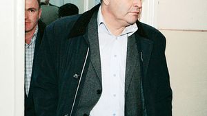 „Fluierașii", puși la zid