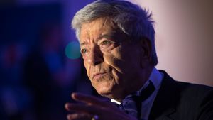 A murit Ion Dichiseanu, cunoscut ca un mare suporter al Rapidului. Momentele de aur petrecute de marele artist cu formația din Giulești | VIDEO