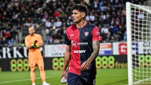 Pe ce loc l-au pus italienii pe Florinel Coman în topul fotbaliștilor de bandă stânga