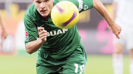 "Rapid este mai experimentată, dar Wolfsburg e mai valoroasă"