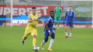 FC U Craiova - Petrolul Ploiești 2-0, în etapa 21 din Superliga. Zima comite o eroare colosală