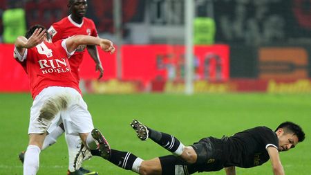 Țintesc să participe în cupele europene, dar sunt puși într-o postură penibilă!** "Nu ne face plăcere că s-a aflat, dar suntem duși cu preșul! Aș înțelege dacă ar fi săraci!" 