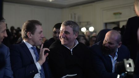 "Ar trebui să ne faceți statuie" și acum asta. VIDEO | O nouă premoniție a lui Gică Hagi: "Să nu cumva să se întâmple asta!"