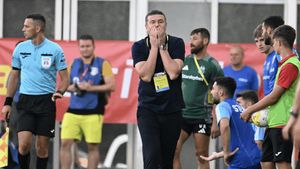 Daniel Oprița, show după CS Dinamo - Steaua. „Ăsta a fost bugetul, l-am terminat”. Ce spune despre promovare: „Mă simt extraordinar de bine”