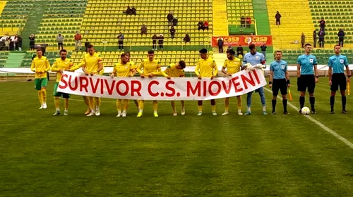 Antrenorul a răbufnit după ce echipa cu care a fost la un pas să joace în Superliga a ajuns pe marginea prăpastiei și riscă falimentul și desființarea! „Așa se întâmplă când păcălești fotbalul! FRF să ceară bugetele înainte”. EXCLUSIV