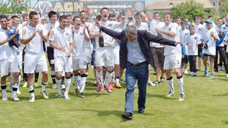 Hagi sună alarma: "Trezirea! Fără investiții, aici ajungem!"