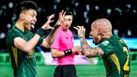 Alex Mitriță îi forțează mâna lui Gică Hagi! Gol din lovitură liberă pentru fostul fotbalist al „Regelui”