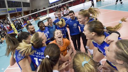 A rămas doar CSM București! Alba Blaj a ratat calificarea în grupele Ligii Campionilor. Darko Zakoc: „Pentru mine este un dezastru, nu mai am nimic de spus"