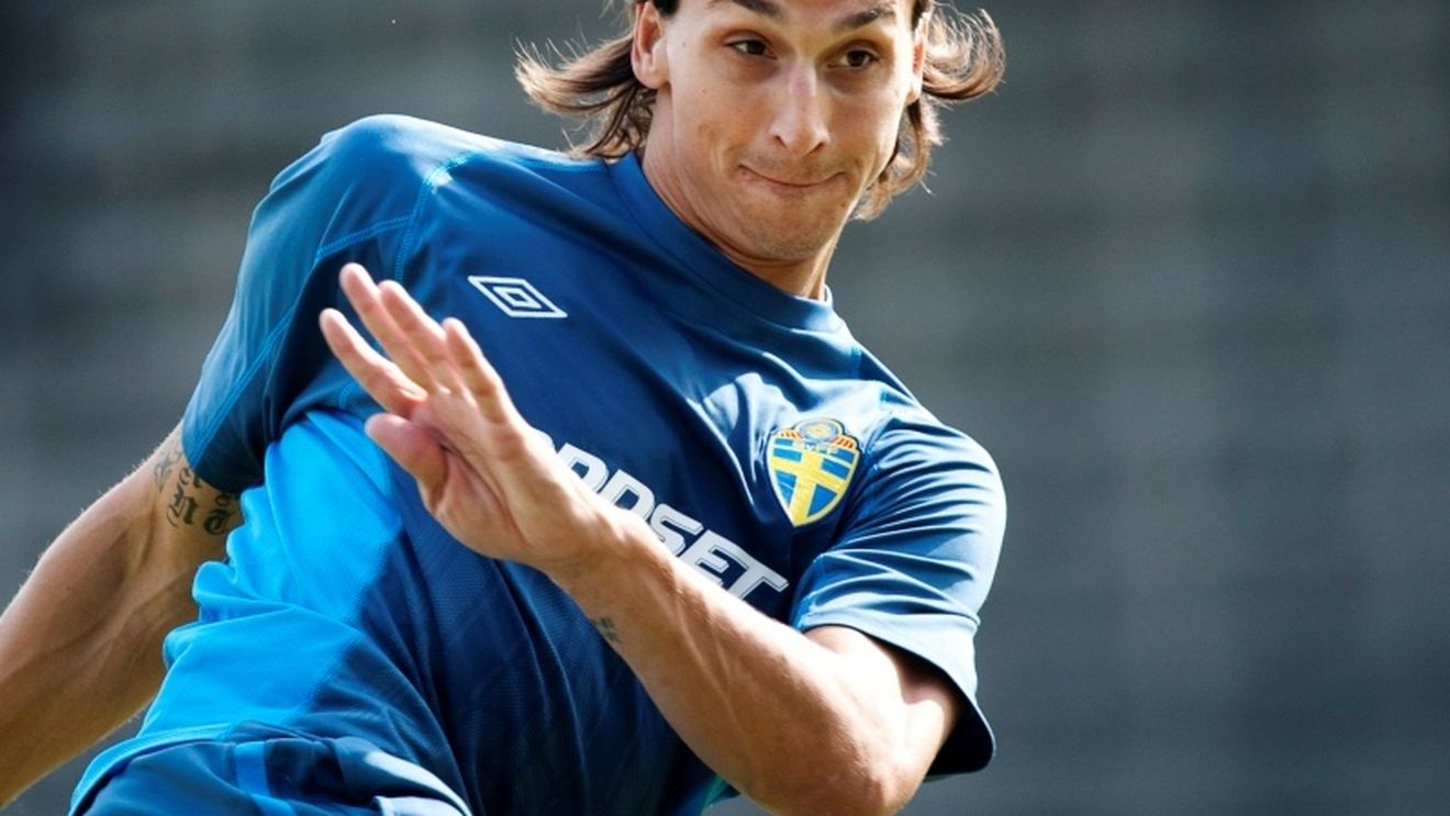 Primul lucru pe care l-a făcut Ibrahimovic** după ce s-a cazat în același hotel cu tricolorii:)