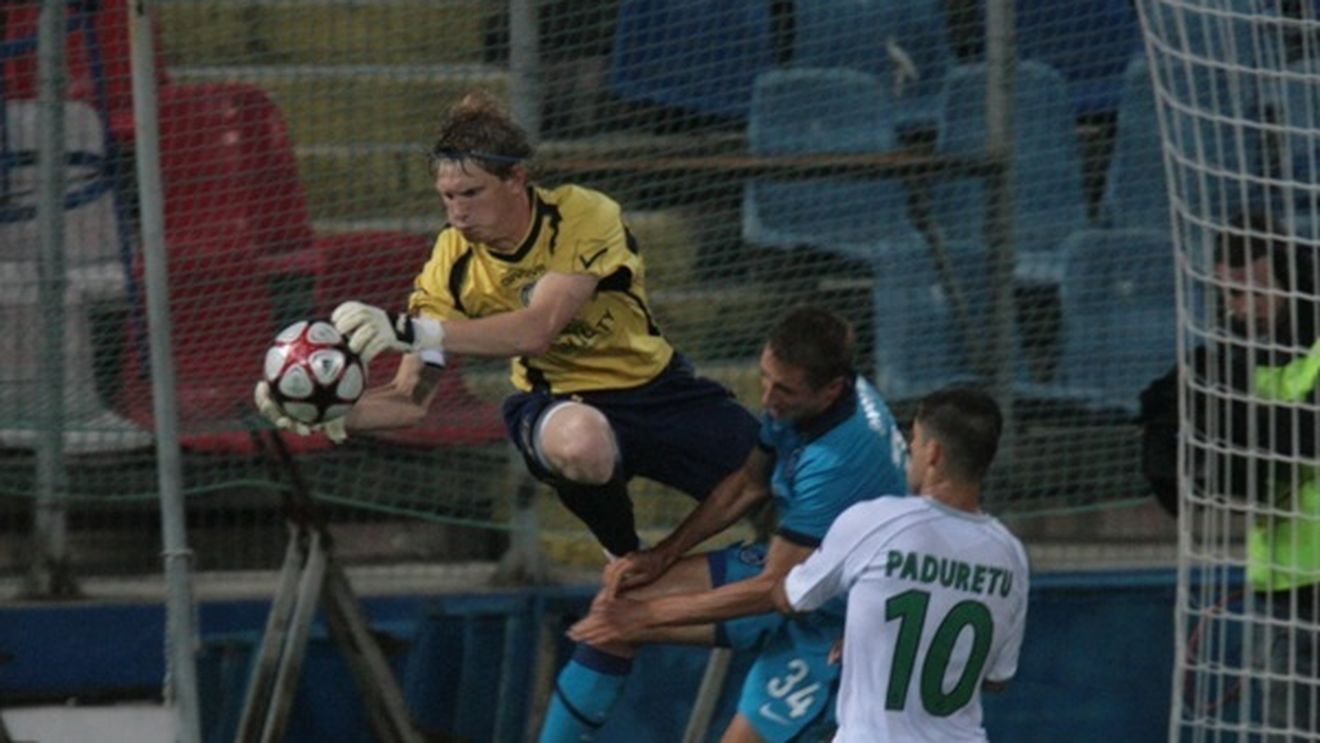 "Nu trăim în vremuri normale! L-a transferat pe Arlauskis la Rubin înainte de meci!"