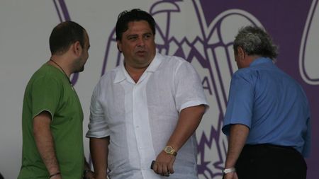 "Uhrin decide dacă îl pedepsește pe Goga"