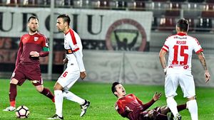 Rotariu îl ajută pe Andone să respire. Voluntari - Dinamo 1-2. "Câinii" au deschis scorul dintr-un penalty ușor acordat