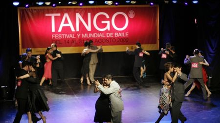 România s-a calificat în finala Mondialului de tango