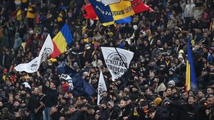 România - Kosovo, o rană deschisă până la verdictul TAS în privința deciziei UEFA. Legăturile cu Serbia, principala problemă a ultraşilor naționalei lui Mircea Lucescu: „Rămâne cea mai mare piedică”