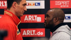 "Îi voi SPARGE fața... are maxilarul de sticlă!"** NEBUNIE înainte de super lupta Klitschko - Mormeck