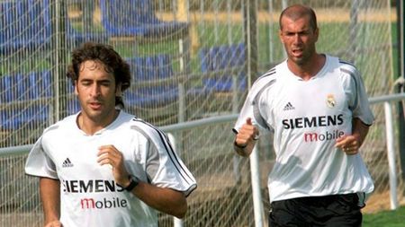 El a inventat "Realul galactic", dar nu s-ar mai întoarce niciodată la Madrid!** A fost dat afară într-un mod josnic, iar acum domină lumea