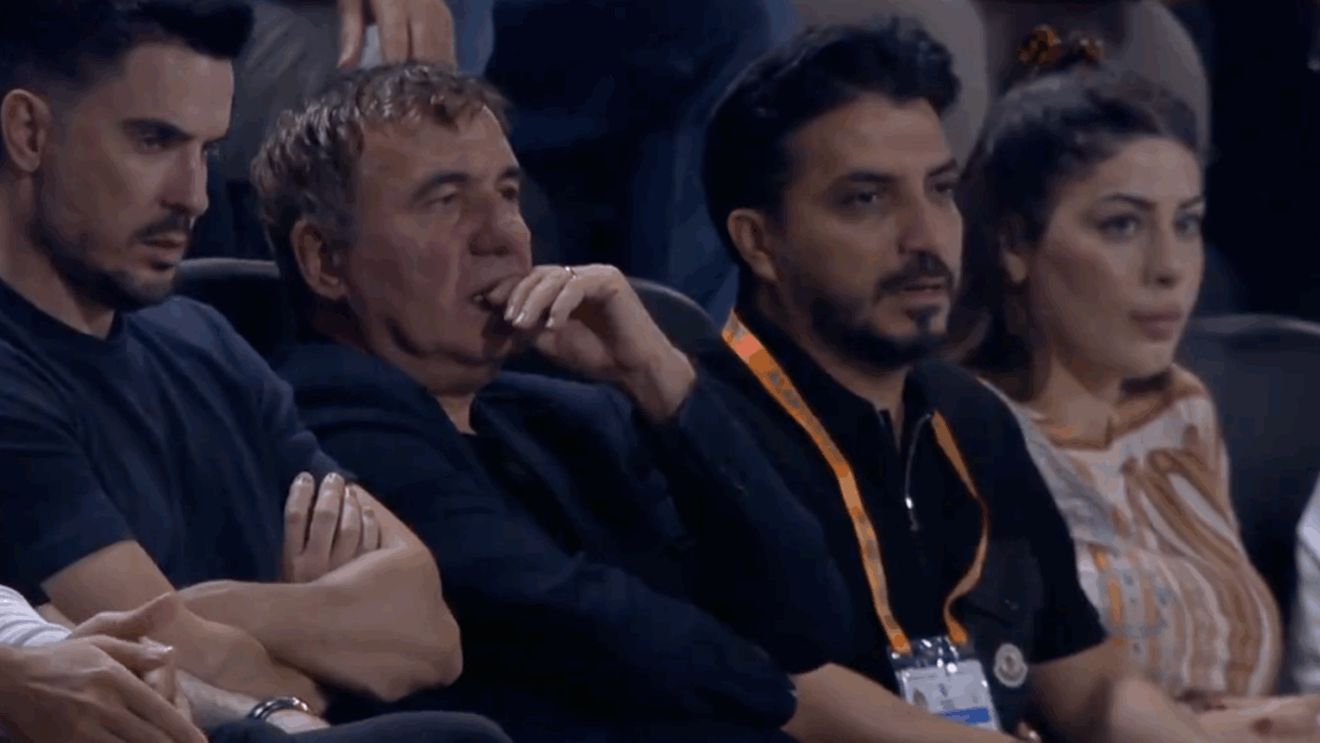Reacția turcilor după ce Gică Hagi a fost să-l susțină pe Ianis la meciul împotriva lui Galatasaray
