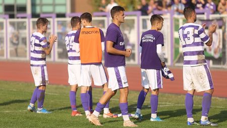 ASU Politehnica a reînceput ”mișcarea” fără niciun transfer nou la nivel de seniori. ”De la an la an a fost tot mai greu”. Cei 24 de jucători pe care Benga îi are la dispoziție și obiectivul pentru noul sezon de Liga 2