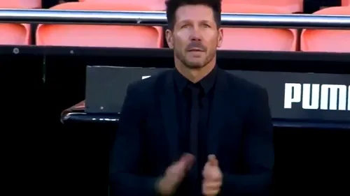 Diego Simeone, imagini tulburătoare la momentul de reculegere pentru Maradona! Cu ochii în lacrimi, antrenorul lui Atletico Madrid a început să aplaude | VIDEO