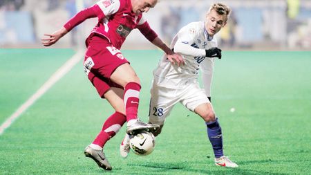 Protejat de reacția fanilor!** Scarlatache va fi rezervă cu Sportul după prestația din meciul cu Pandurii