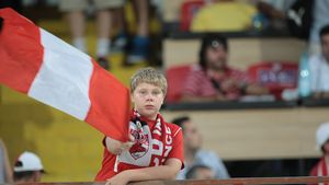 Numai femei și copii sub 14 ani în tribune la Dinamo - Viitorul Constanța