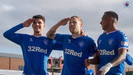 Steven Gerrard, impresionat de Ianis Hagi. „A fost extraordinar!” Ce a văzut la atacantul român. „E ceva ciudat la el!”