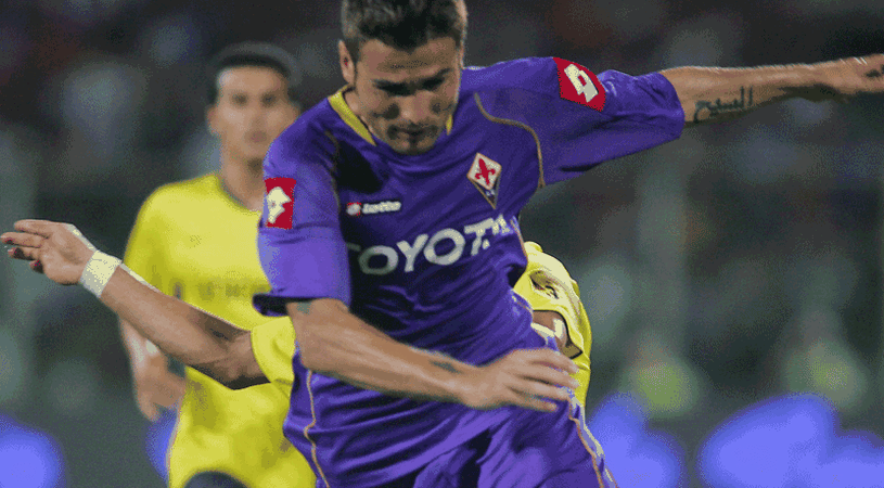 Mutu a semnat cu Fiorentina!