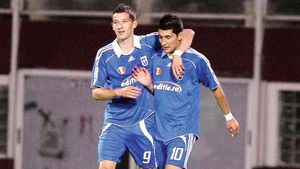 Duel fratricid în "Eternul Derby"?** Florin Costea, dorit la Dinamo