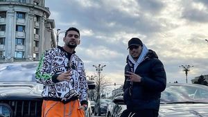 Fabulos! Dorian Popa a „împrumutat” mașina de 200.000 de euro a unui fotbalist din Liga 1 | VIDEO