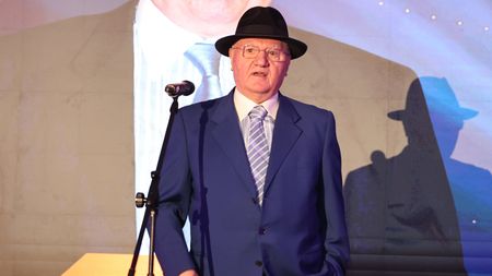 „România a pierdut miliarde de euro”. Mitică Dragomir a dezvăluit afacerile ratate de țara noastră: „Suntem proștii Europei”