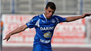 Steliștii oftează după o nouă șansă ratată: l-au pierdut încă o dată pe Moraes! Atacantul și-a găsit echipă