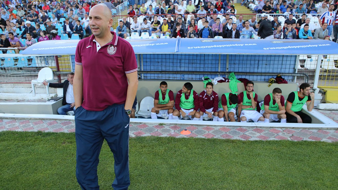 Miriuță a făcut show la conferință: "De la iarnă, cu Dumnezeu înainte". Ce spune tehnicianul despre situația financiară de la CFR