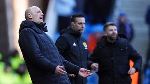 Gata! N-a mai suportat şi a răbufnit într-o scrisoare: Philippe Clement a rupt tăcerea, după ce şefii lui Ianis Hagi l-au dat afară