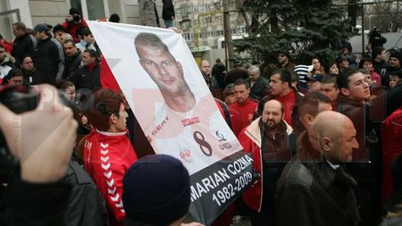 Odihnește-te în pace, "Păsărilă"!