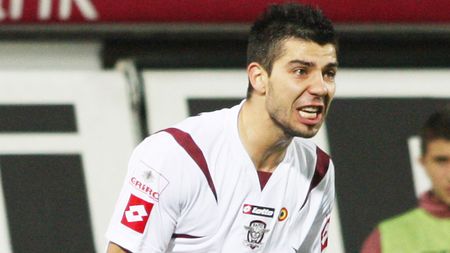 `Constantin ar fi junior la Milan, la ce băbăciuni joacă acolo!`