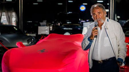 Ion Țiriac a primit o vizită total neașteptată! Motivul pentru care moștenitorul imperiului Ferrari a venit în România, împreună cu soția sa | FOTO