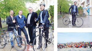 "Corporatist cu suflet de biciclist". Cum se pregătesc angajații unei bănci pentru campania ProSport "Cu Bicicleta La Mare"