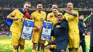 Cum l-a convins Răzvan Marin pe Florinel Coman să semneze. Prima imagine cu el la Cagliari