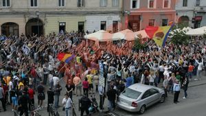 ""U" nu moare!"** Fanii "șepcilor roșii" fac miting în centrul orașului. FOTO