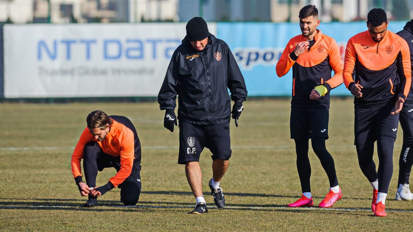 Avertisment pentru Dan Petrescu înainte de CFR - Sevilla. Jucătorul care poate avea probleme. „Îl expune!” | EXCLUSIV ProSport Live