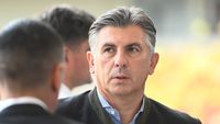 Reacția lui Ionuț Lupescu despre noua siglă a lui Dinamo pregătită de Andrei Nicolescu: „Bine că n-am fost aici când a apărut!”