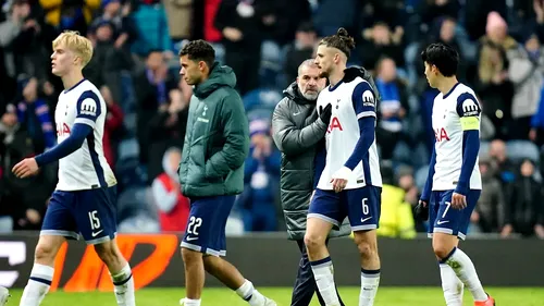 Transferul la Manchester United îl salvează pe Radu Drăguşin. Afacerea de 58.000.000 de euro pe care Tottenham vrea s-o rezolve pentru înlocuitorul românului
