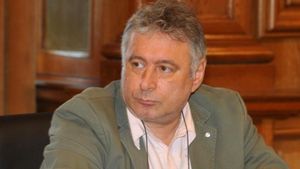 Mădălin Voicu aruncă bomba în Liga 1: „Cele două Craiove vor fuziona" + Detalii despre proiectul-surpriză